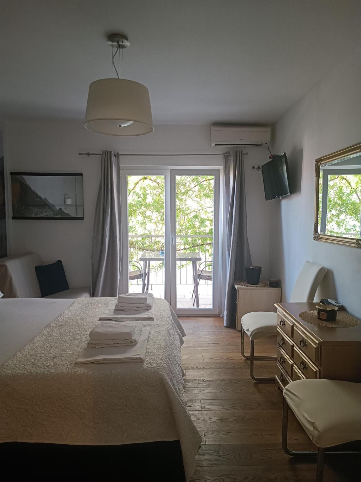 Old Port Apartment Baska Voda Room photo